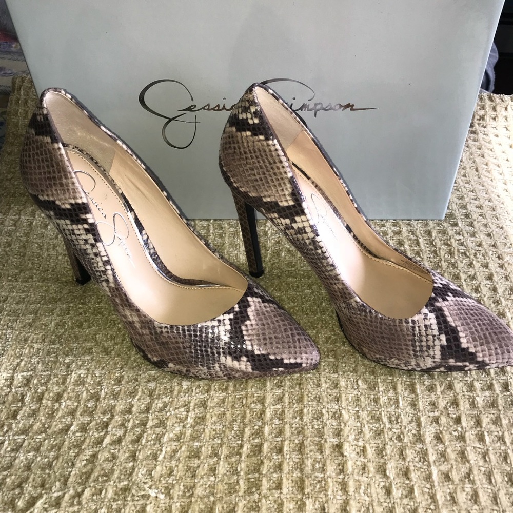 Jessica Simpson Snakeskin Platform Heels, Size 6.5